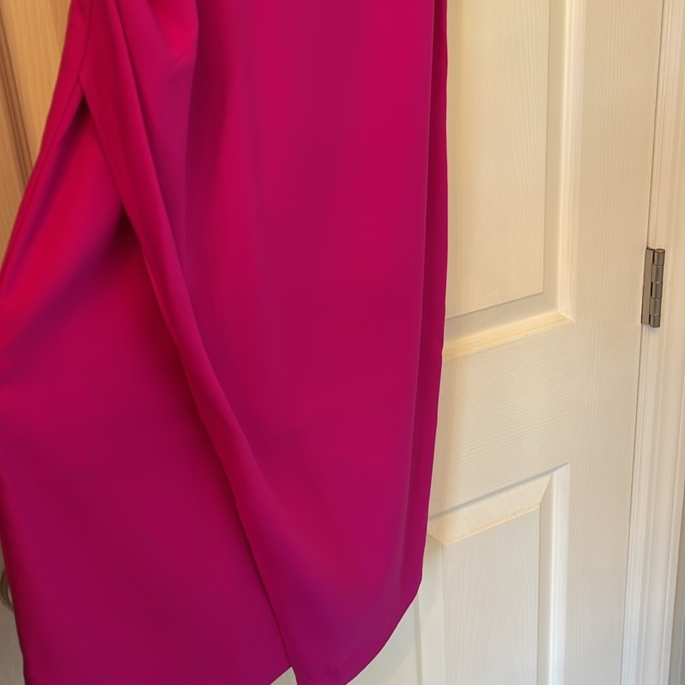 🎉 Host Pick!!!🎉 Banana Republic Fuchsia Mini Dress, NWT - Women’s Size 8 - Picture 4 of 5